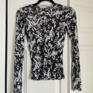 Topshop long sleeve mesh top size 2